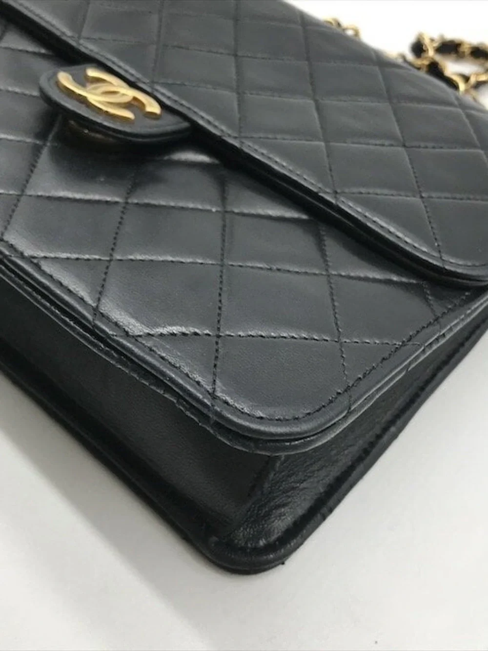 Authentic CHANEL vintage black lambskin single flap shoulder bag